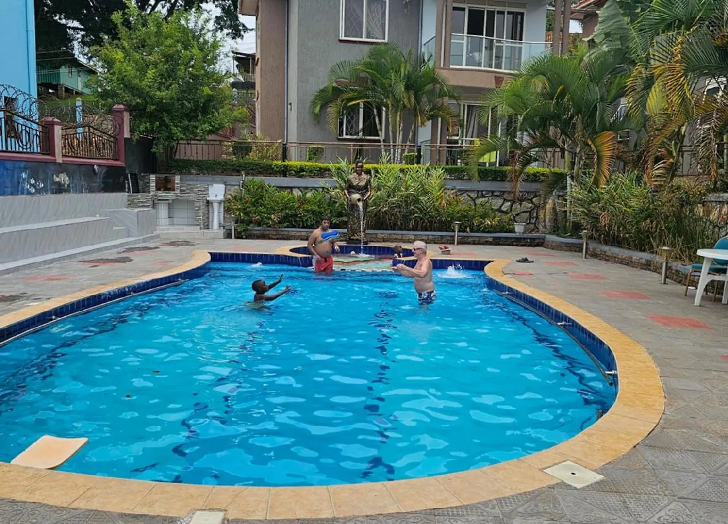 Hills Apartments Kampala 0*,