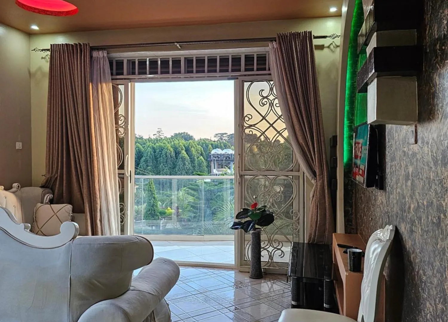 Hills Apartments Kampala